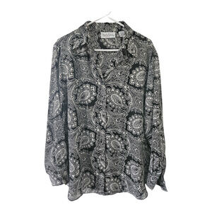 Diane Von Furstenberg Vintage Size Medium/Large Black/White Button Down Top